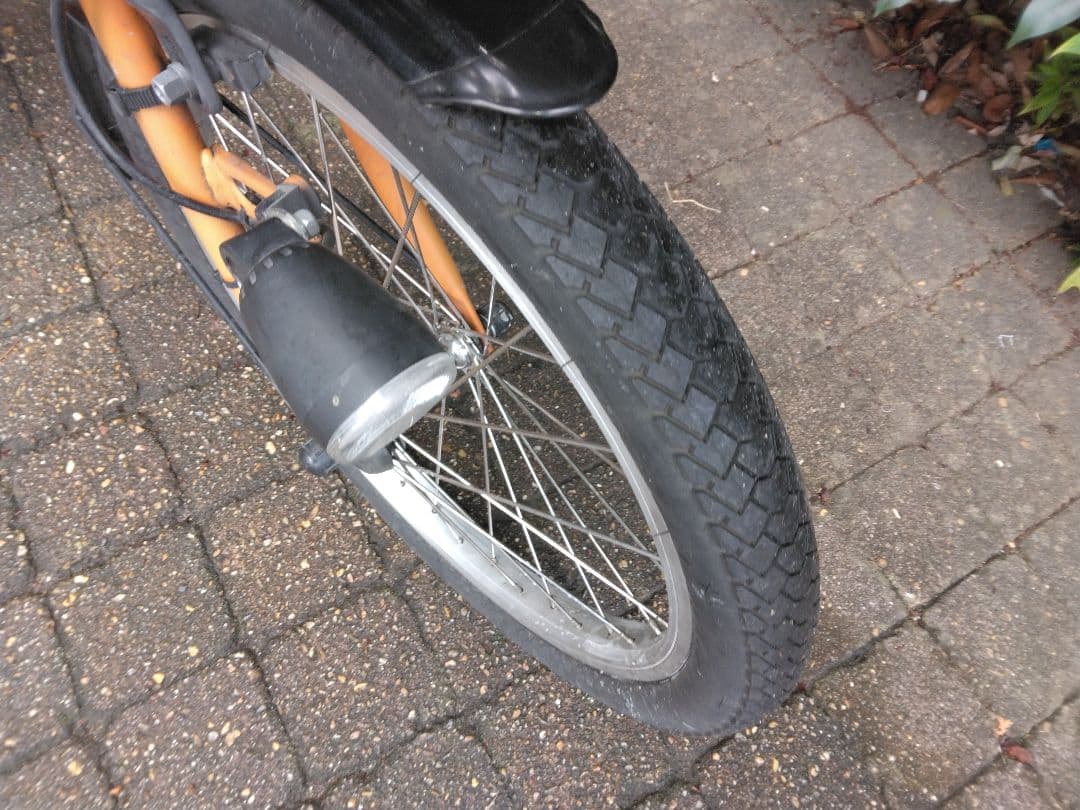 値下げ不可　ギュットクルームEX 　限定カラーモデル