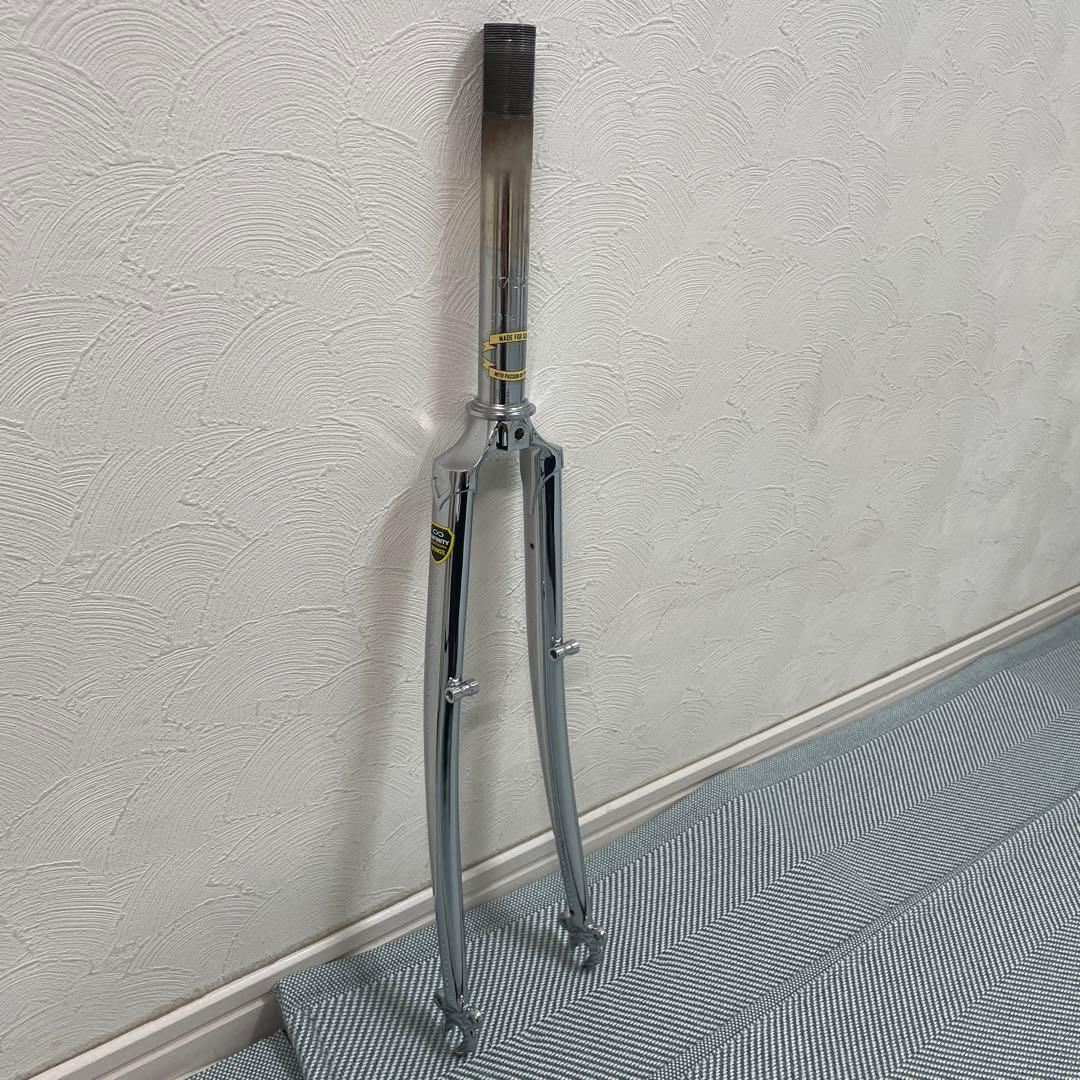 タンゲ 1インチスレッドフォーク 700c