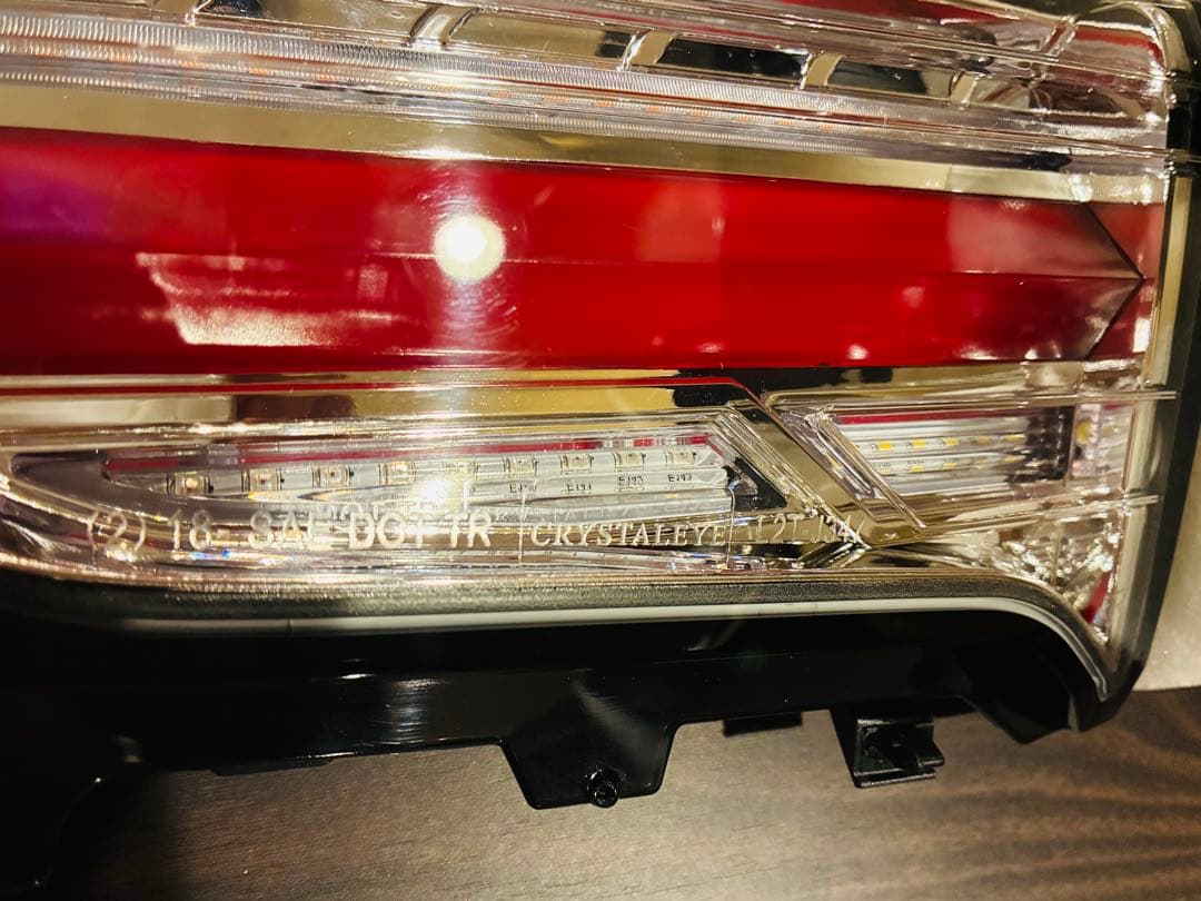 50系RAV4 ファイバーLEDテール シーケンシャルウインカー クリアータイプ