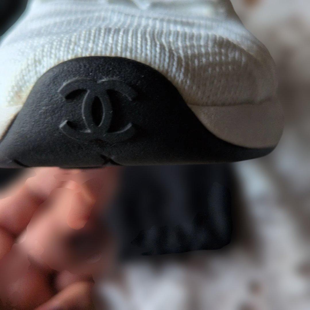 CHANEL スニーカー メッシュ ココマーク ロゴ 白 シャネル