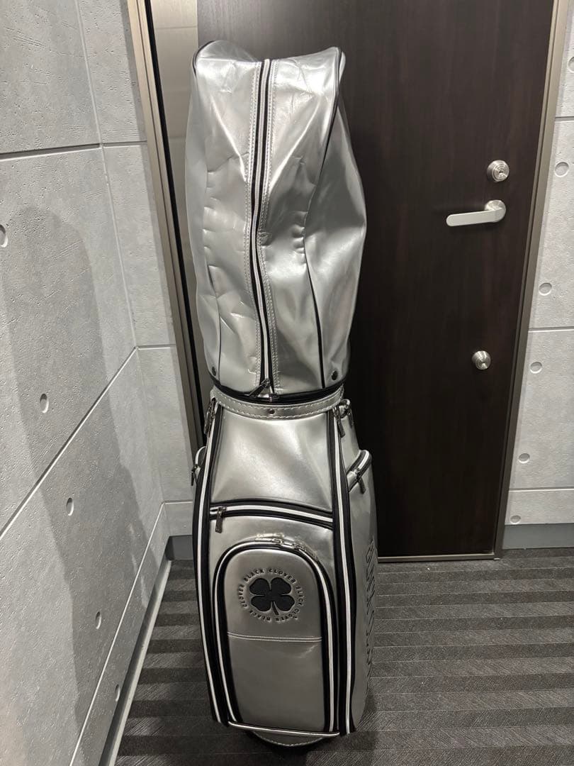 ブラッククローバー ゴルフ シルバー キャディバッグ 9.0型 BA5KNC20