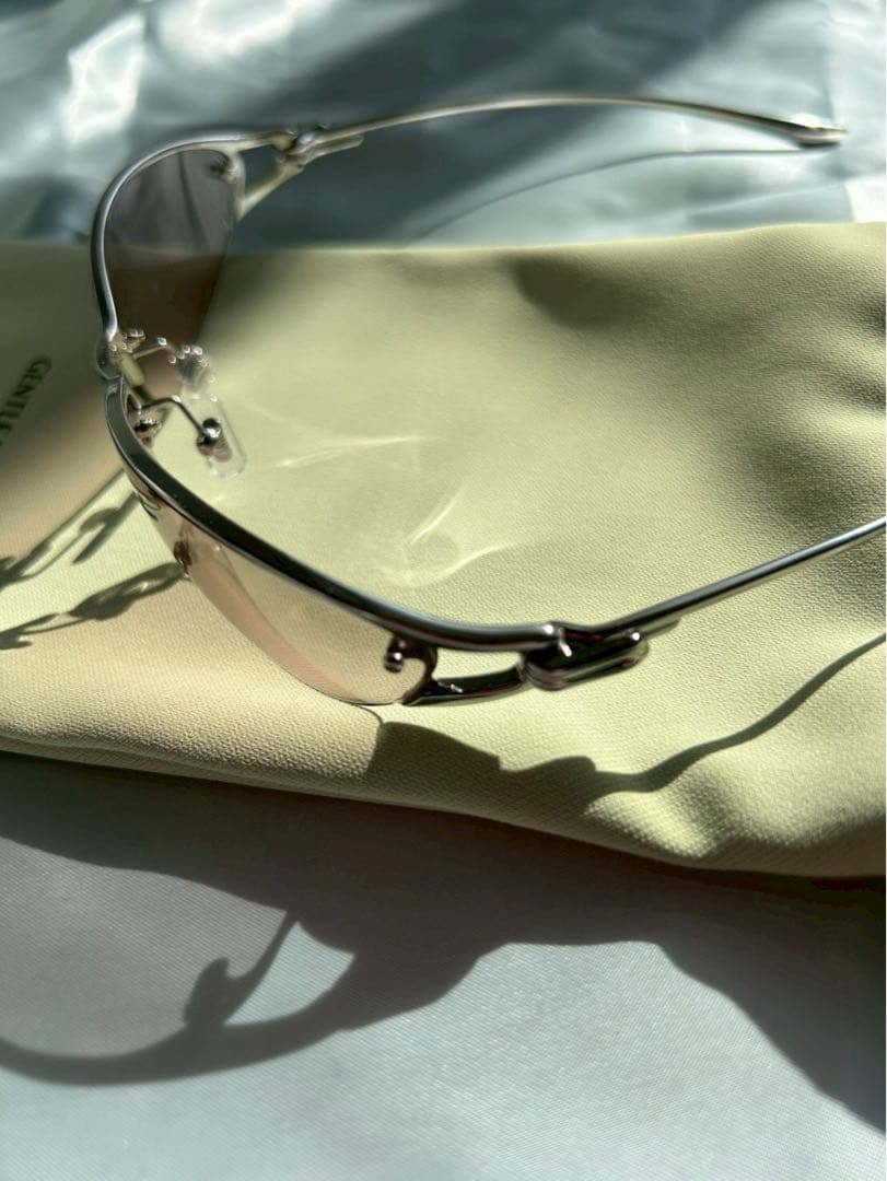 GENTLE MONSTER（ジェントルモンスター）Futura 02(BRG)