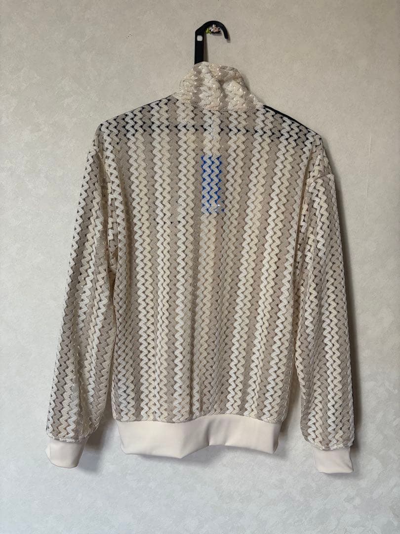 adidas メッシュジャケット アイボリー