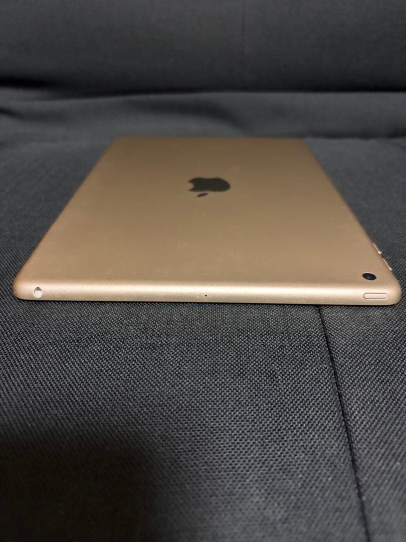 美品！iPad Wi-Fi 32GB ゴールド 2017年モデル
