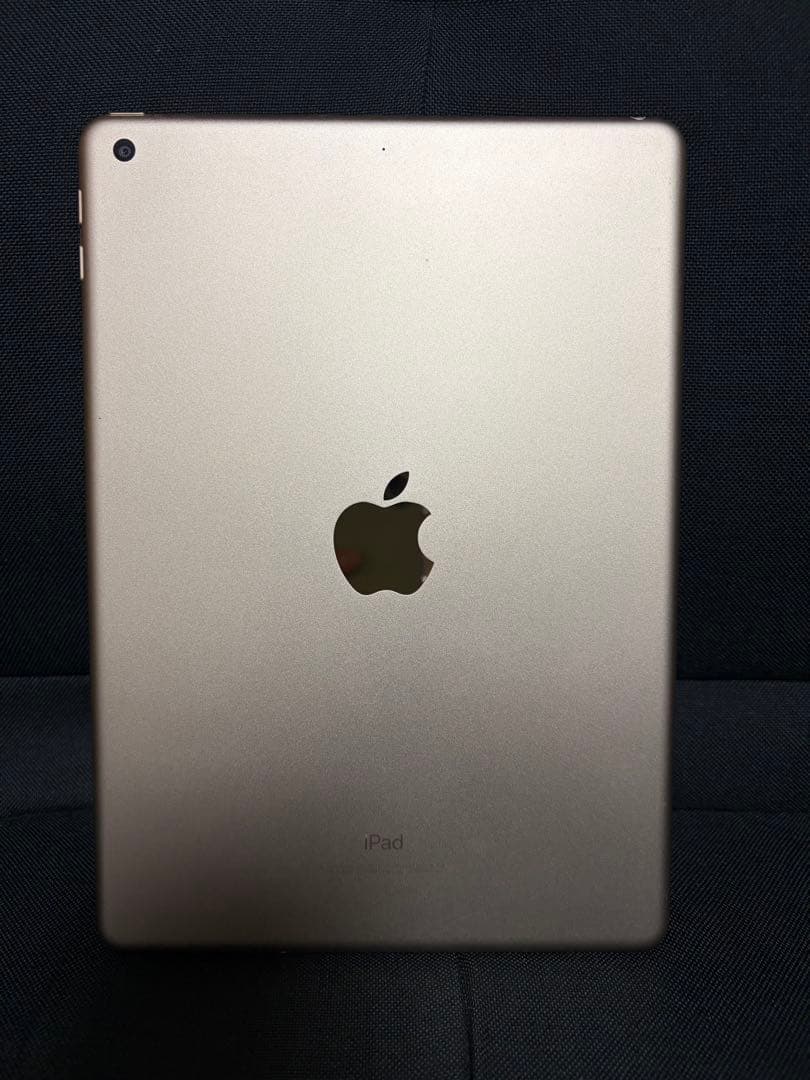 美品！iPad Wi-Fi 32GB ゴールド 2017年モデル