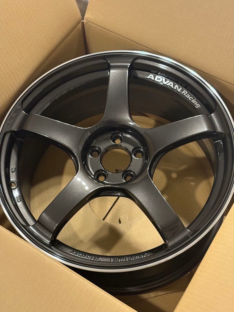 受*要様 Yokohama アドバンレーシング　TC-4/TC-4 SE 18イ