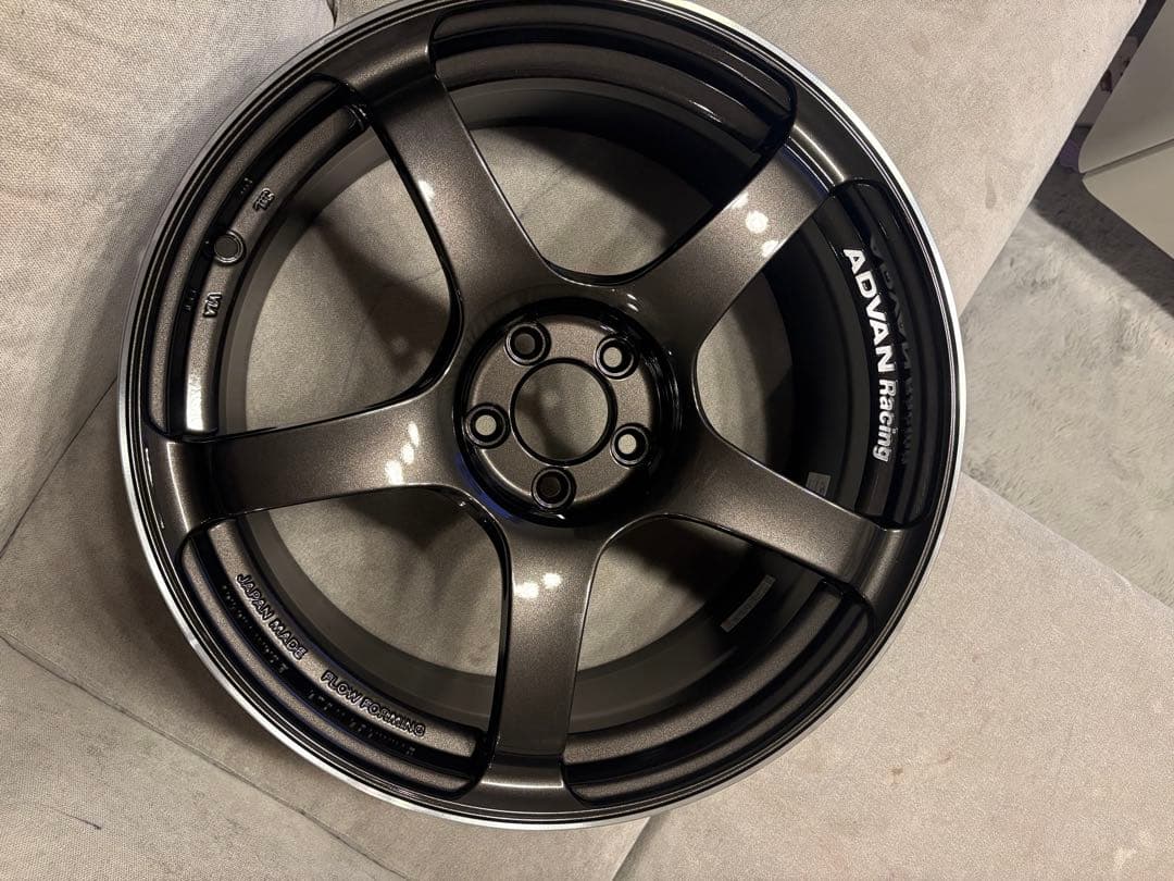 受*要様 Yokohama アドバンレーシング　TC-4/TC-4 SE 18イ