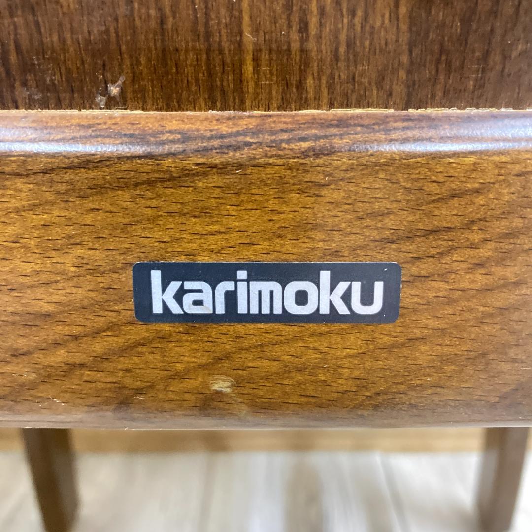 【カリモク】コロニアル　透かし彫り　ダイニングチェア　椅子　２脚セット