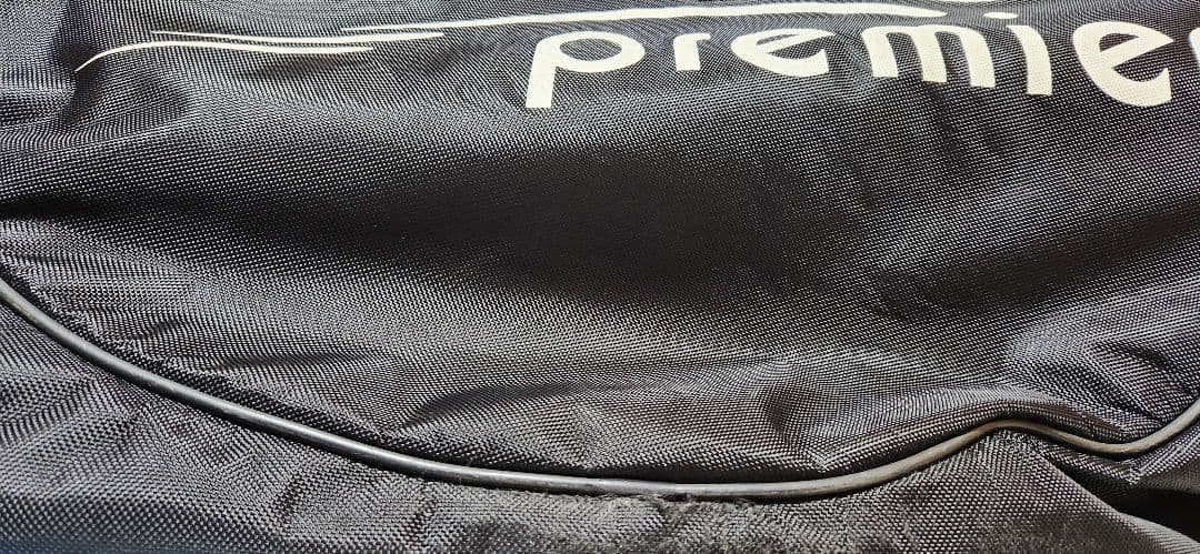 輪行バックPremier プレミア　キャスター付き輪行バッグ補修痕有り