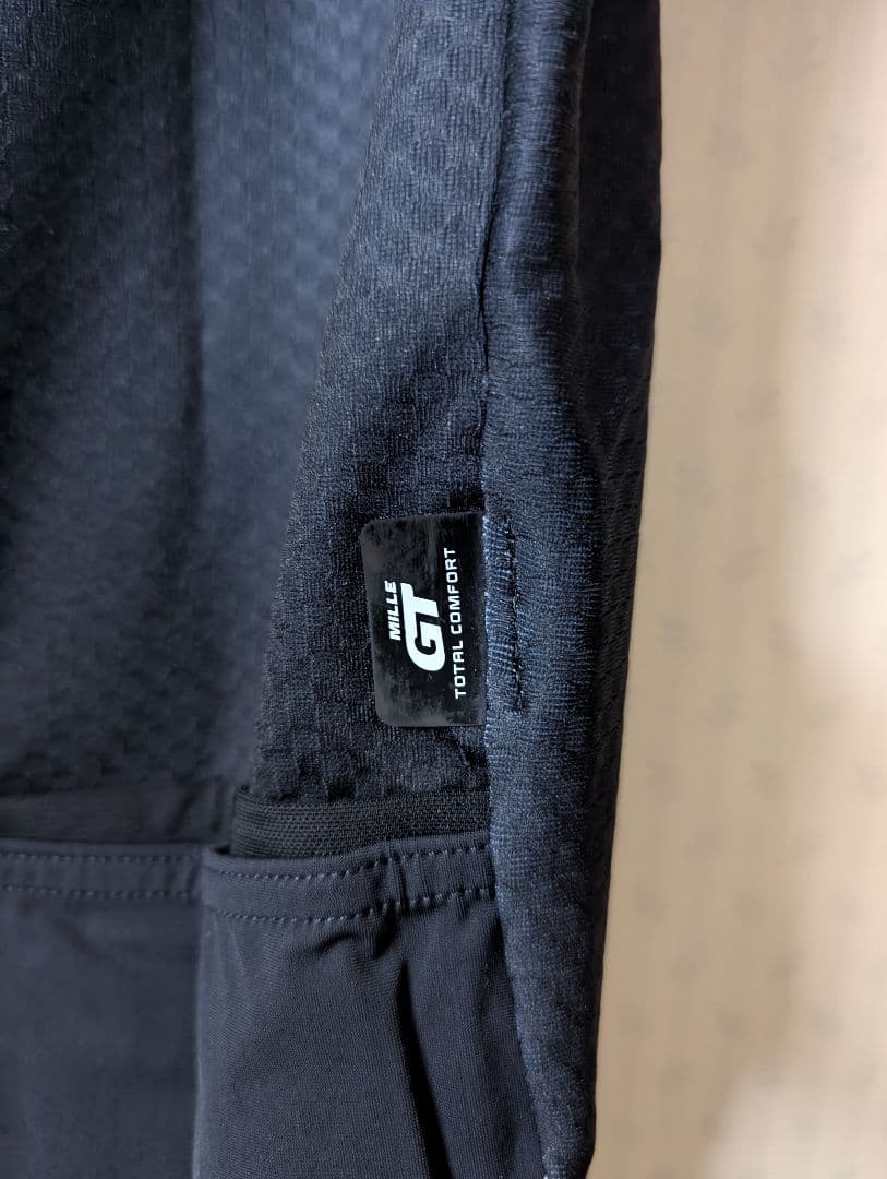 アソスMILLE GTジャージ