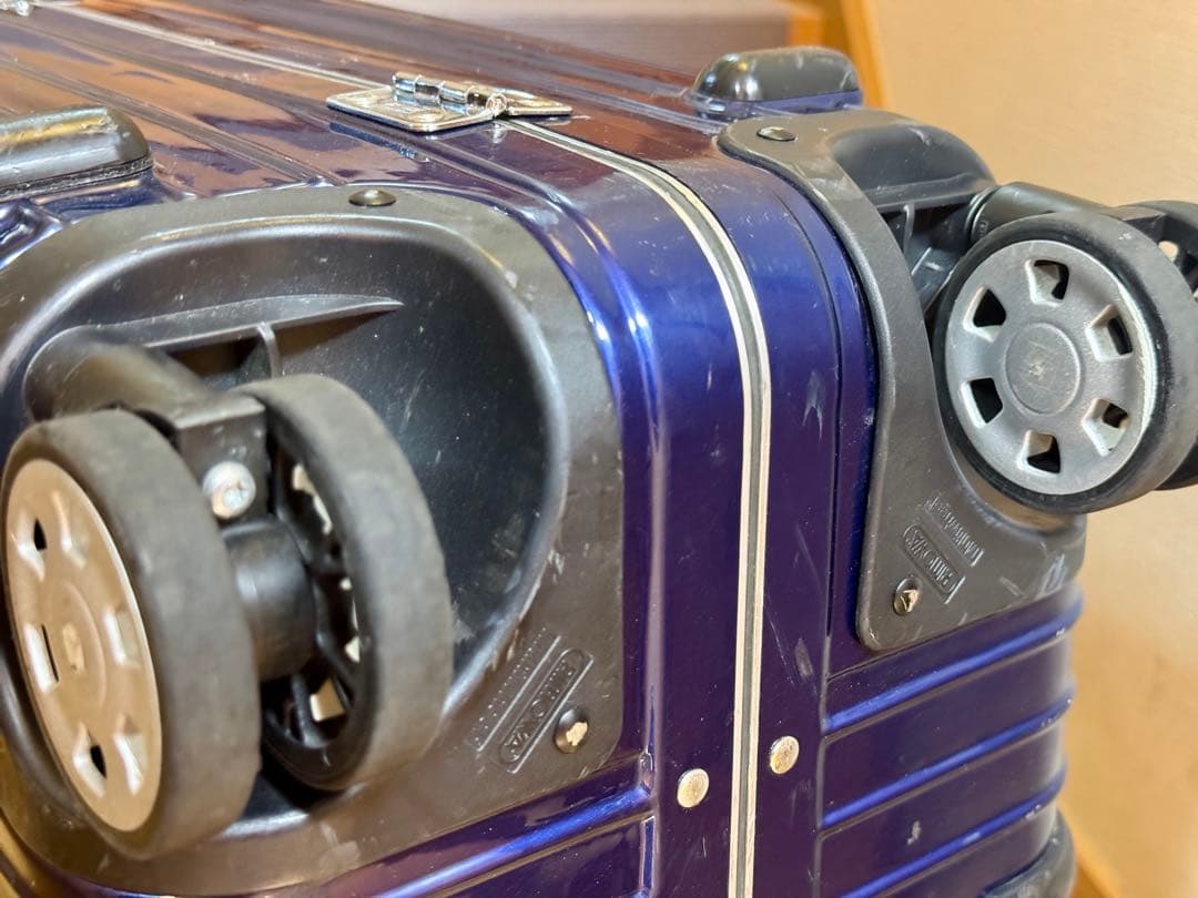 【クラック有り】RIMOWA　リモワ　スーツケース