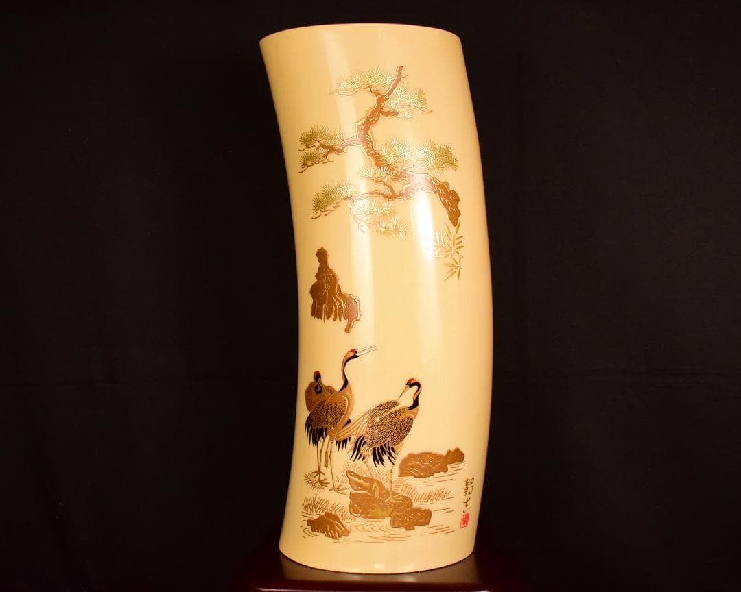鶴吉作 象牙風花入 銅筒 鶴蒔絵 鶴松 金蒔絵 花器 唐木台付 細密工芸