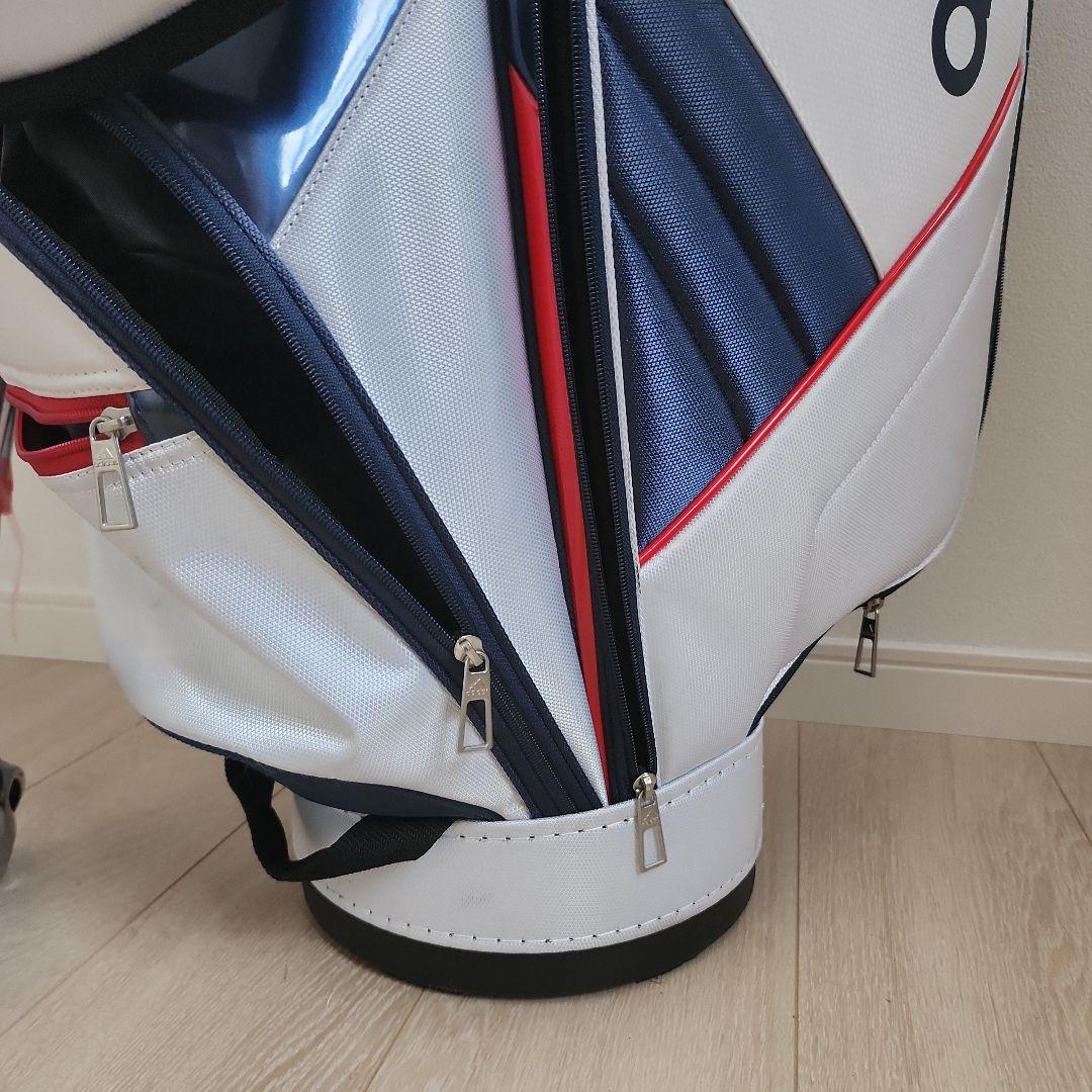 adidas キャディバッグ フード付き