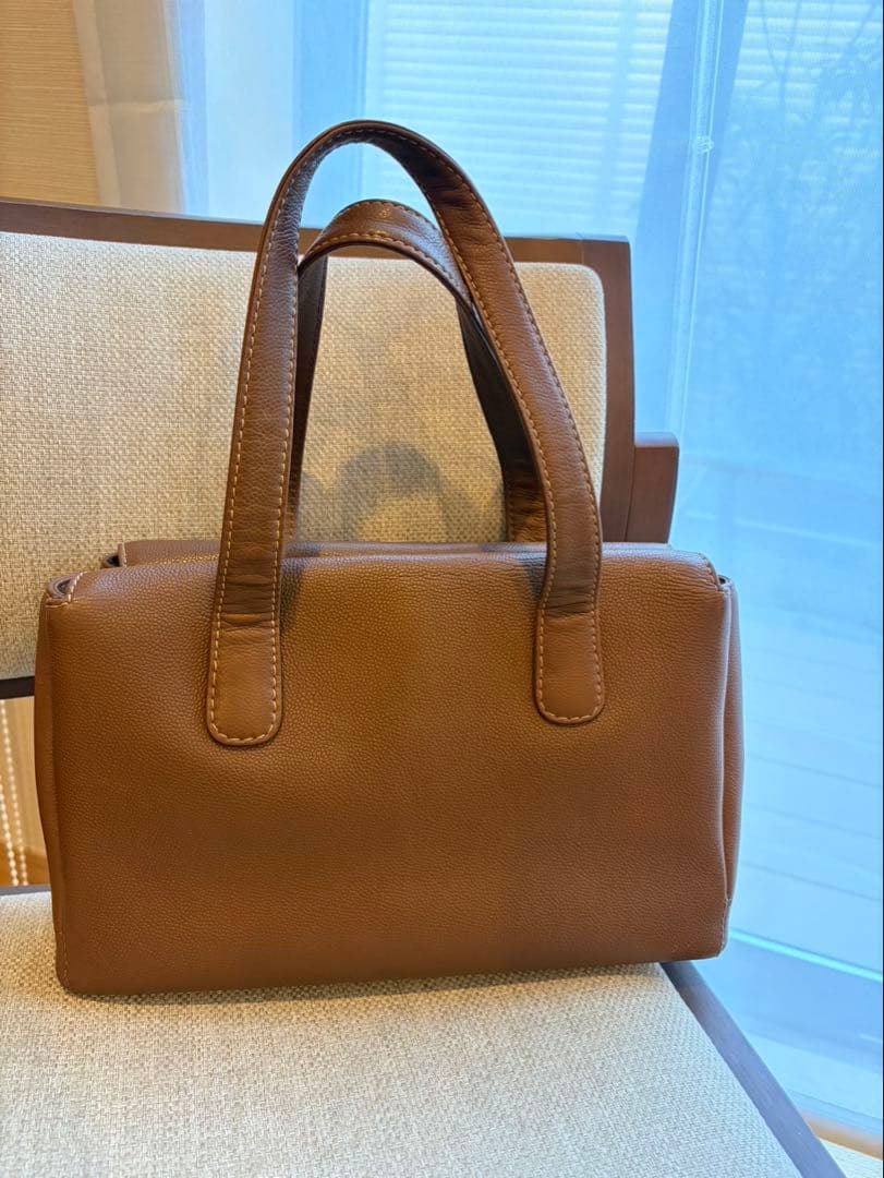 CHANEL キャビアスキン バッグ　ショルダーバッグ　シャネル