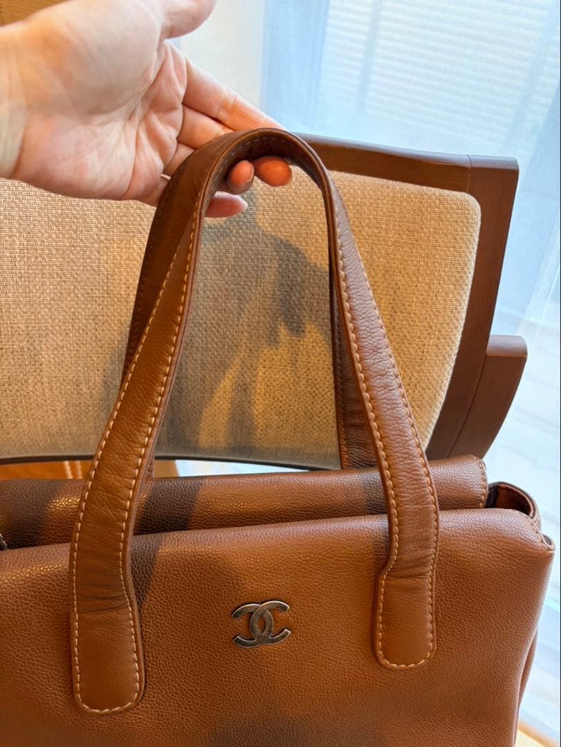 CHANEL キャビアスキン バッグ　ショルダーバッグ　シャネル