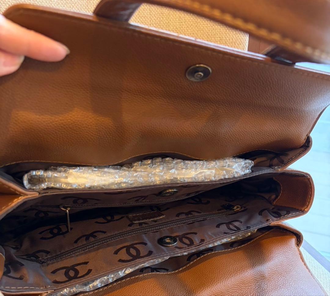 CHANEL キャビアスキン バッグ　ショルダーバッグ　シャネル