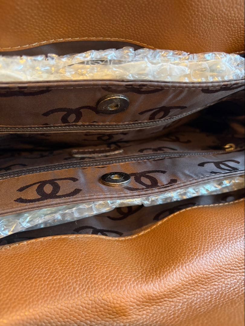 CHANEL キャビアスキン バッグ　ショルダーバッグ　シャネル