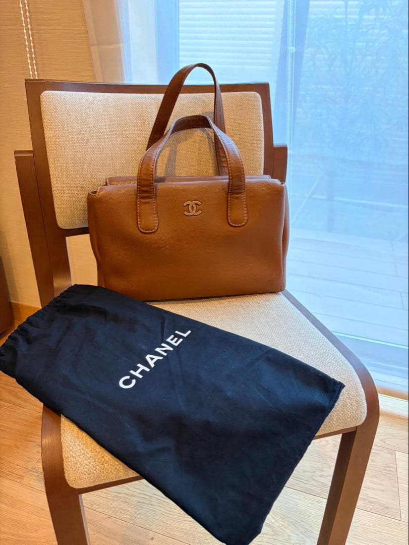 CHANEL キャビアスキン バッグ　ショルダーバッグ　シャネル