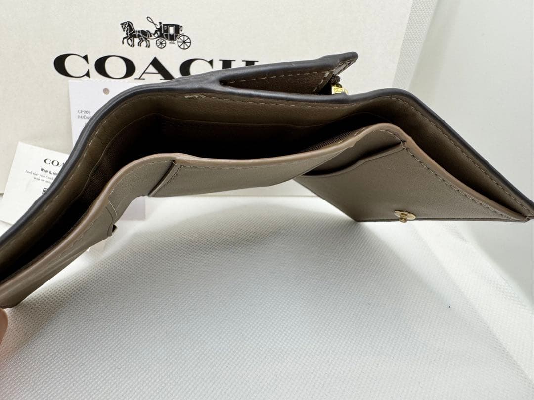 COACH ミニ財布