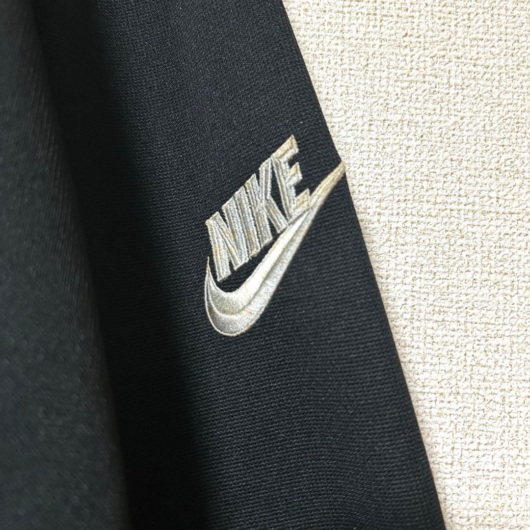 90's オールド ナイキ トラックジャケット 古着 NIKE 銀タグ 刺繍ロゴ
