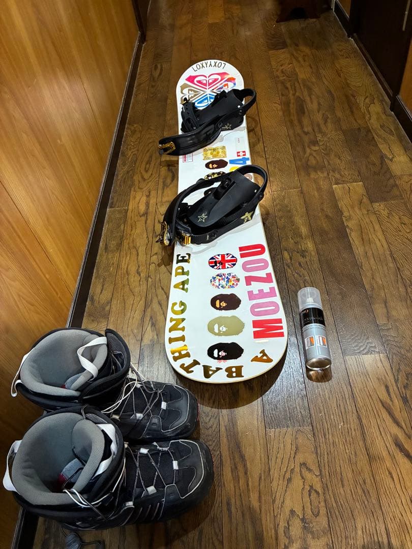 サロモン SALOMON スノーボード153 セット　ロキシーエイプ ブーツ37