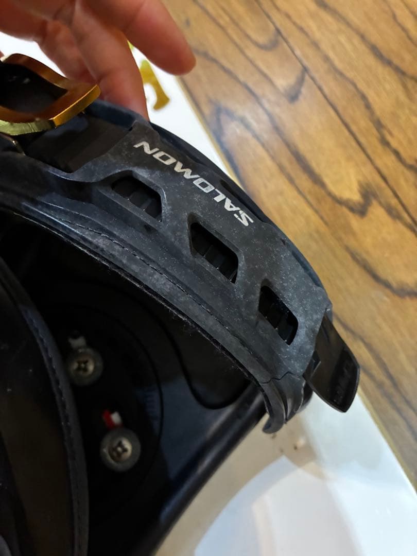 サロモン SALOMON スノーボード153 セット　ロキシーエイプ ブーツ37