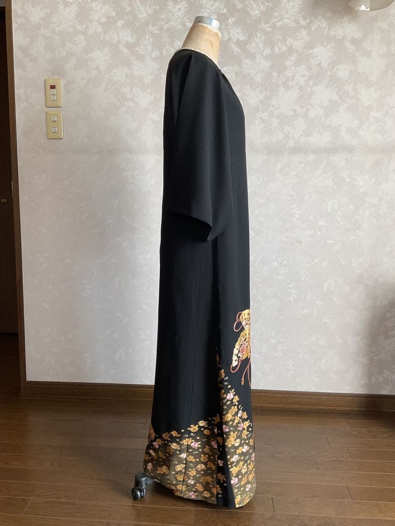 着物リメイクワンピース　　黒留袖からロングドレス