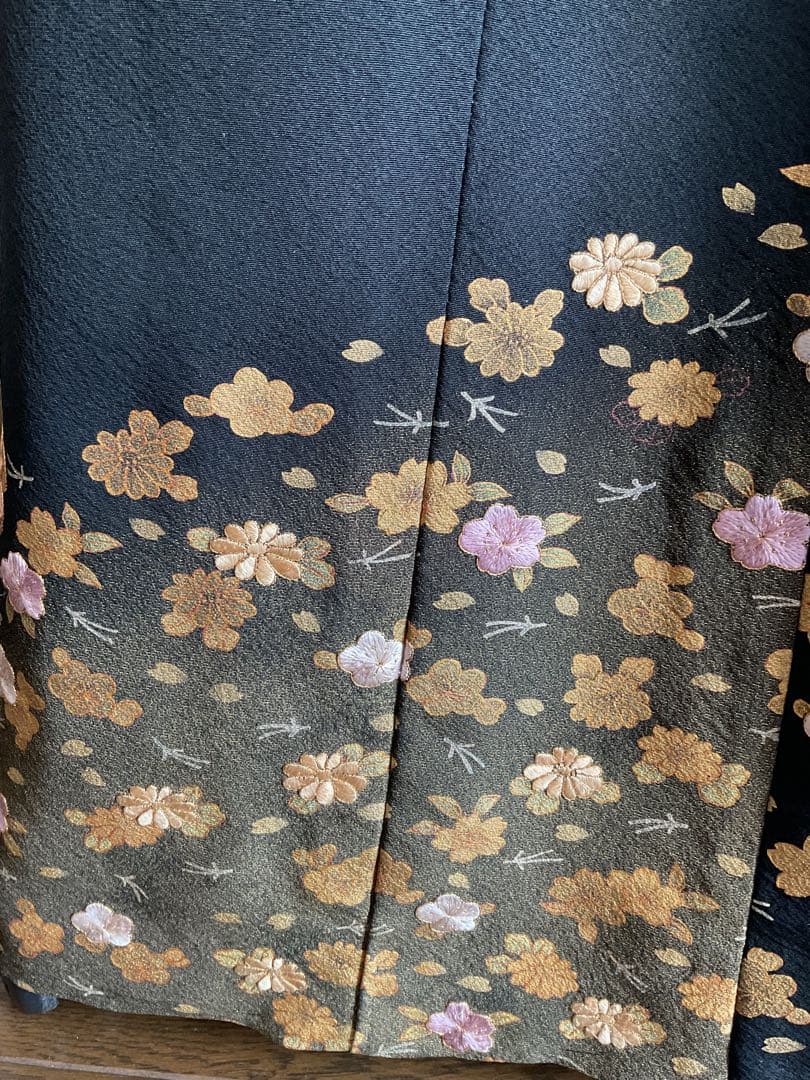 着物リメイクワンピース　　黒留袖からロングドレス