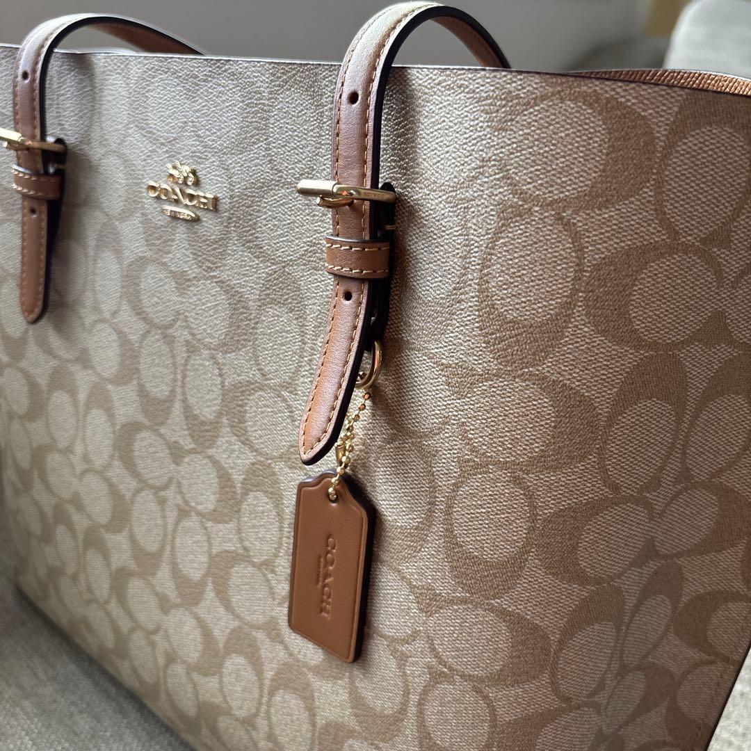 COACH ショルダーバッグ ベージュ ロゴプリント