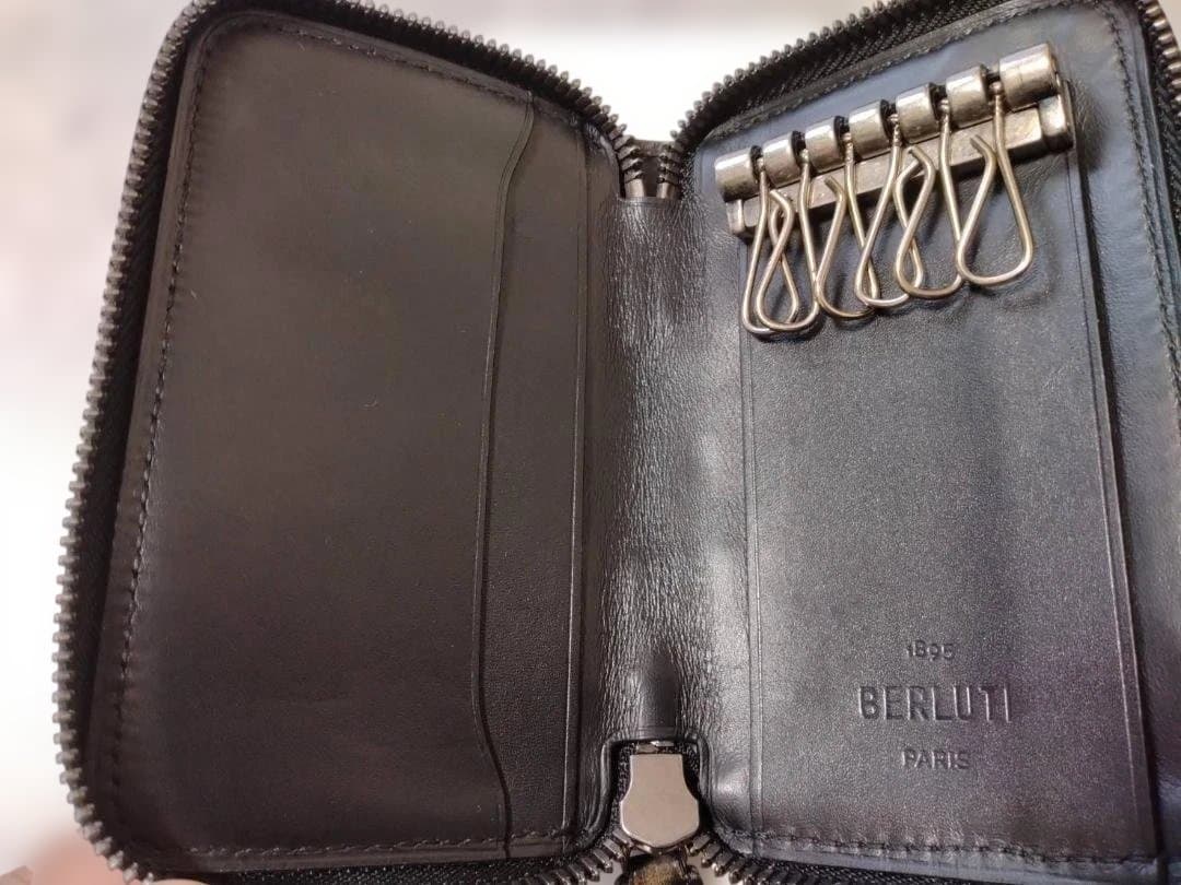 ★最終出品・極美品★ ベルルッティ コト ジップ キーリング キーケース 正規品