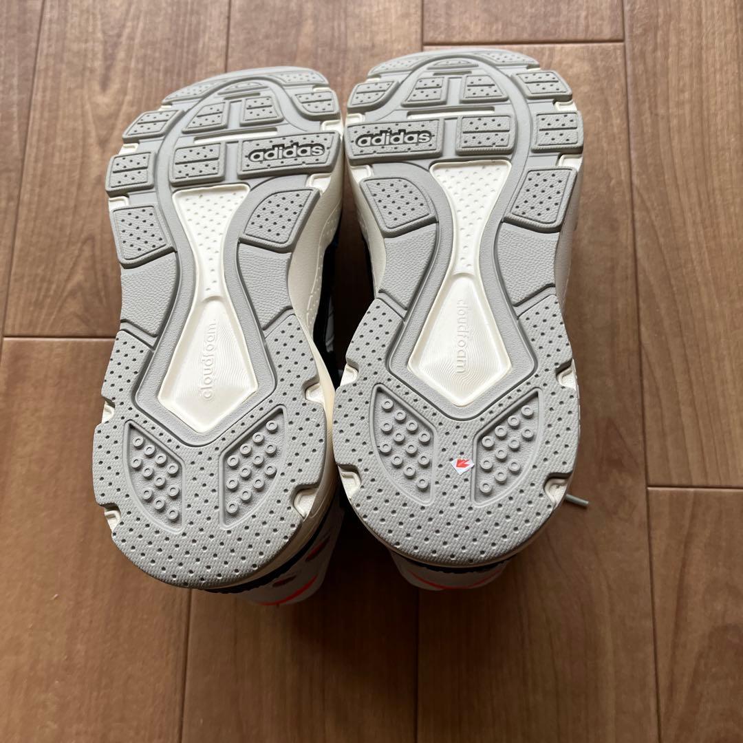 adidas アディダス アディカオス(グレー) EG8746