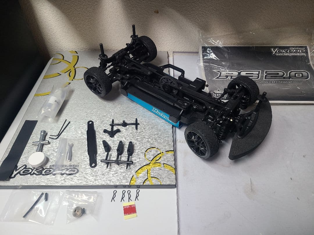 組立済　ルーキースピード　RS2.0　ラジコン　シャーシ　ヨコモ　YOKOMO