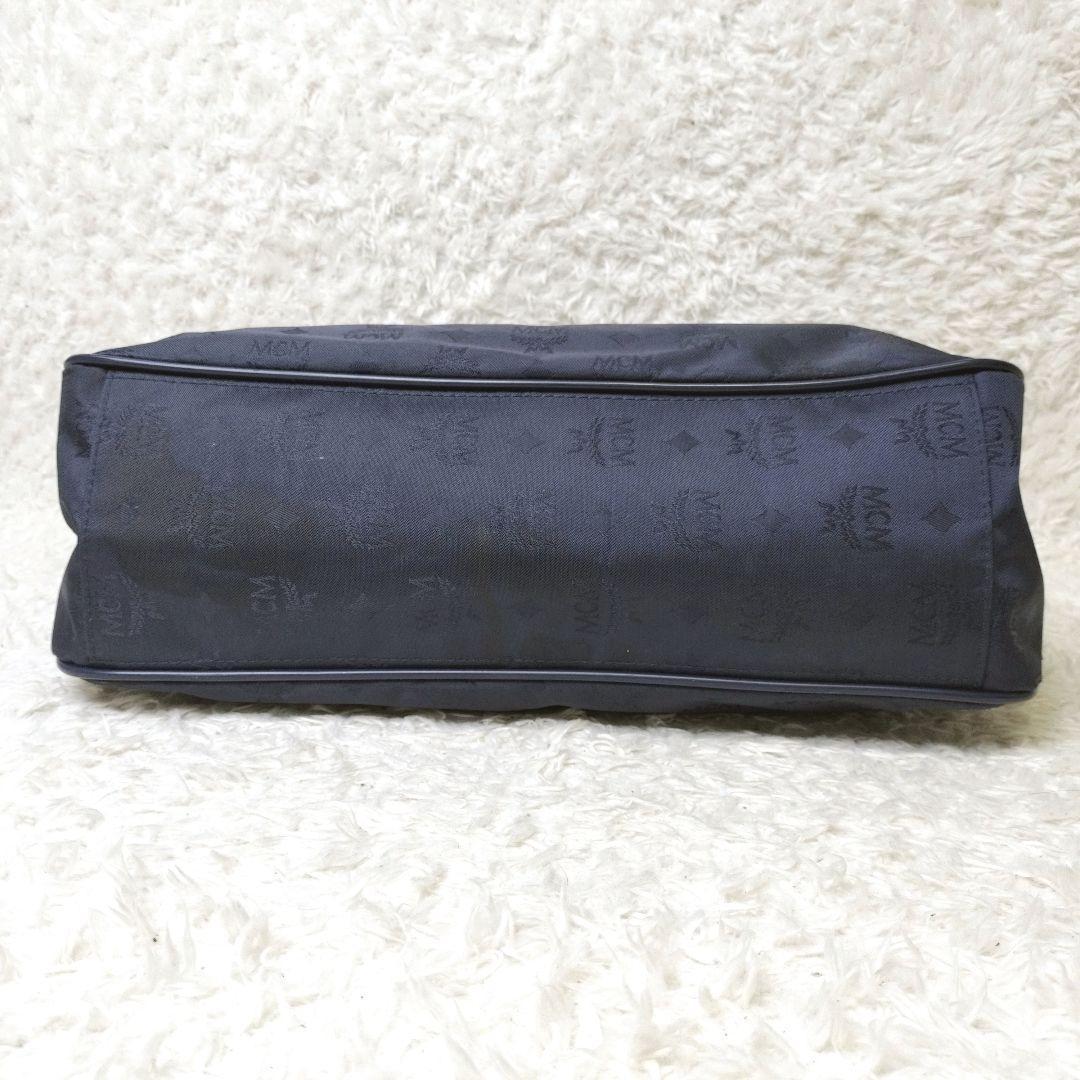 MCM トートバッグ　ヴィセトス柄 ゴールドチェーン　ロゴ金具　レザー 総柄