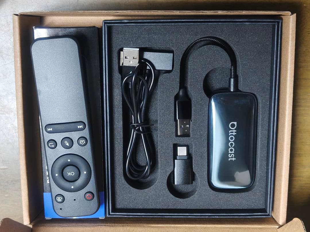 Ottocast Play2Video Ultra　リモコン付　新品同様品