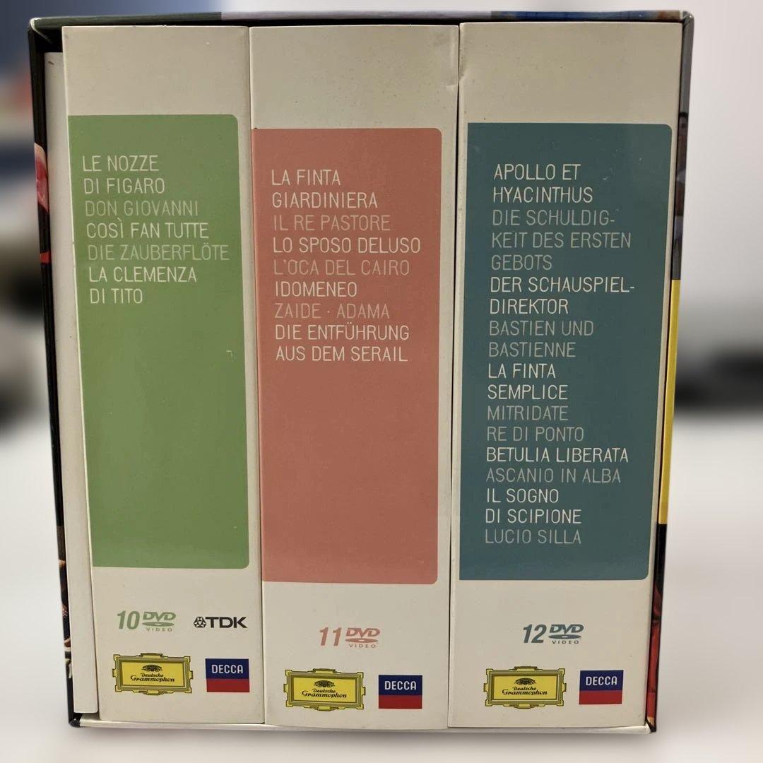 E1-1-02MOZARTモーツァルトのオペラ全集のDVDボックス