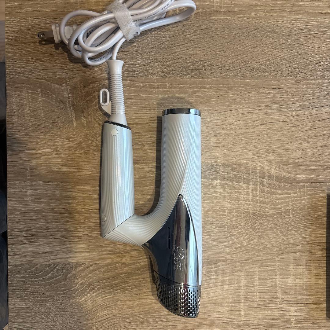 <Refa>軽量ホワイトヘアドライヤー2024年製