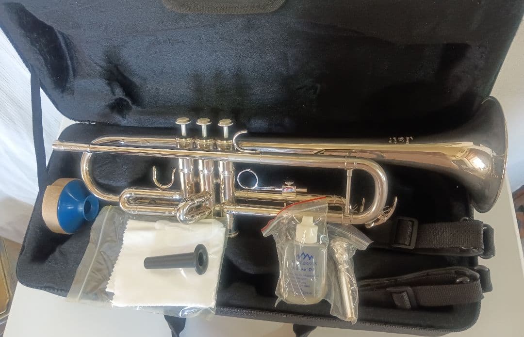 HIRAX トランペット 本体【新品未使用】ハイラックス シルバー