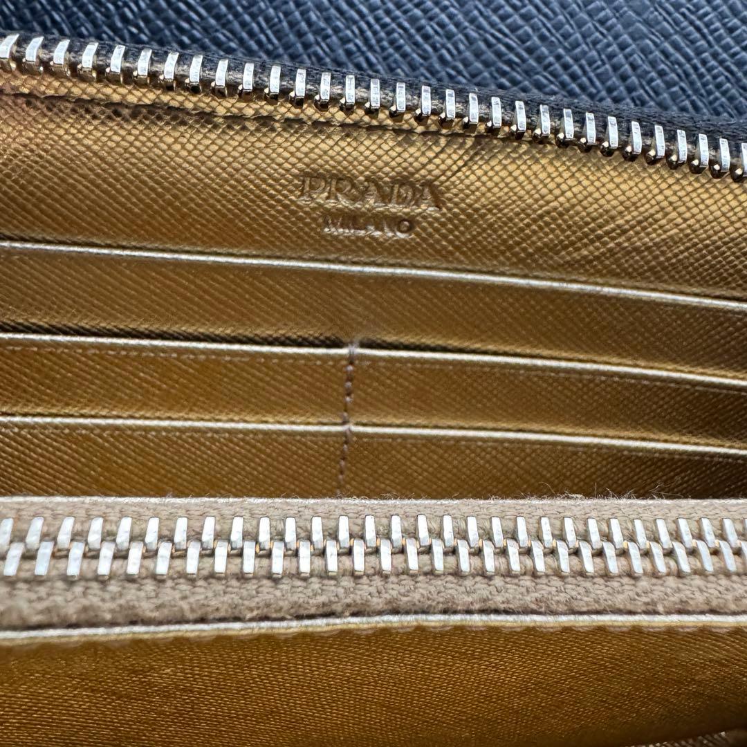 【美品】261 PRADA プラダ ラウンドファスナー 長財布