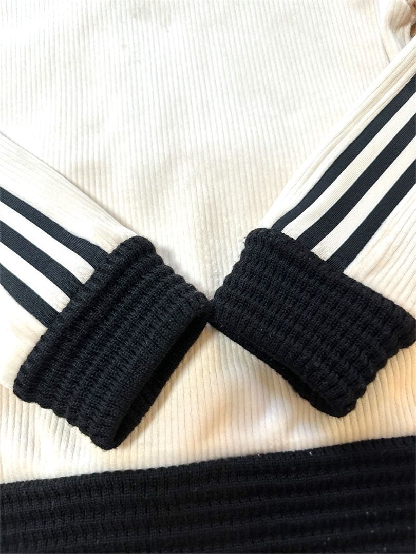 ！即日発送！正規品 超人気adidas！