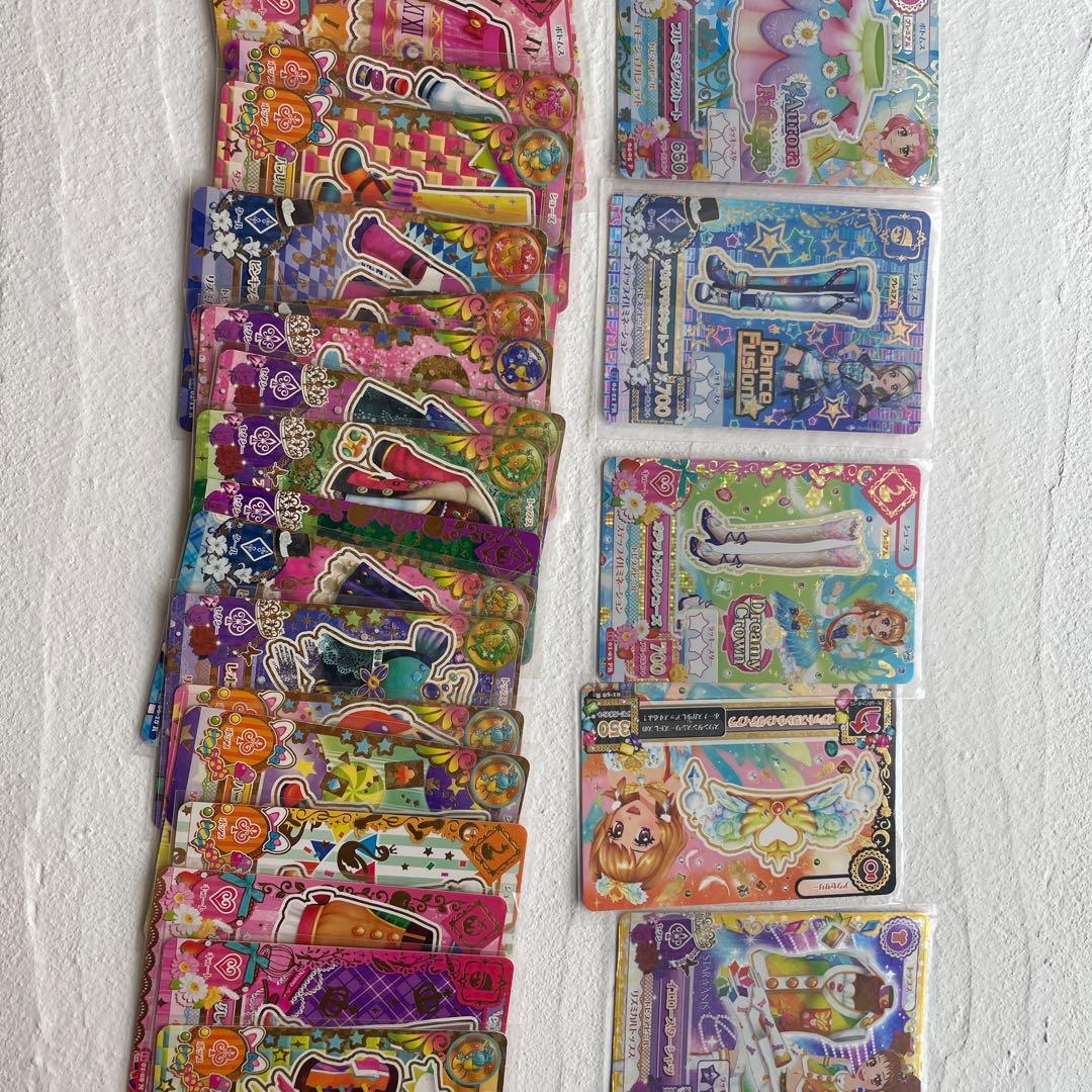 アイカツカード 325枚以上 被りなし プレミアム、星座25枚以上<最終値下げ>