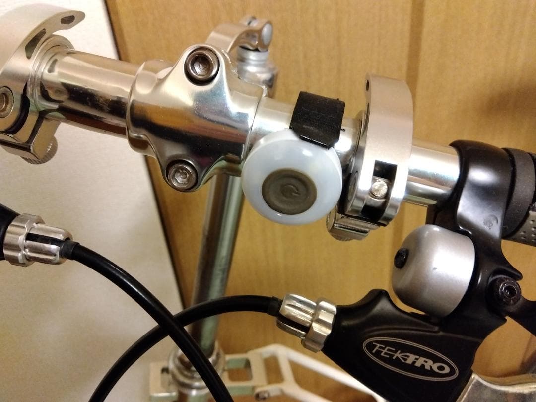 【CarryMe】8インチ折りたたみミニベロ　シルバー