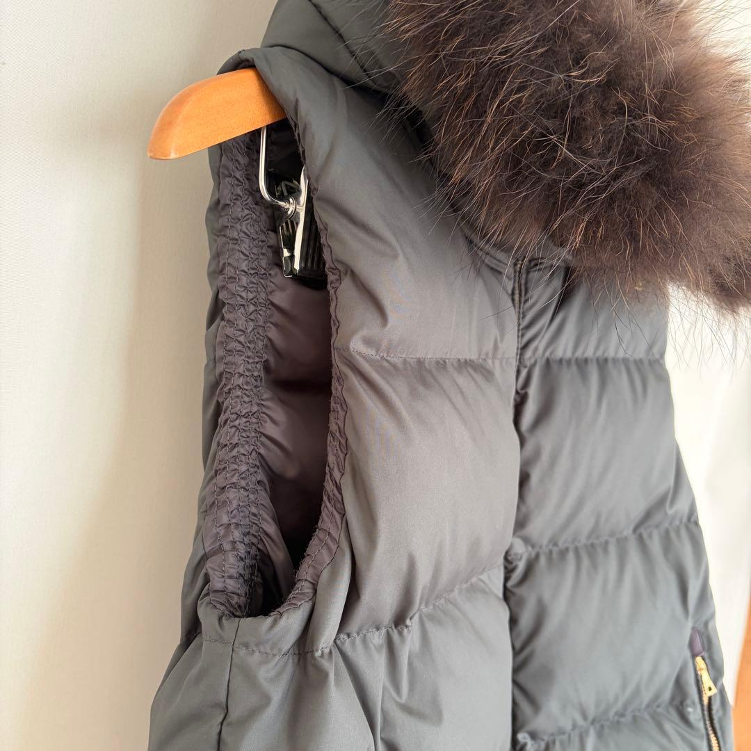 ナノユニバース　ダウンベスト　リモンタ