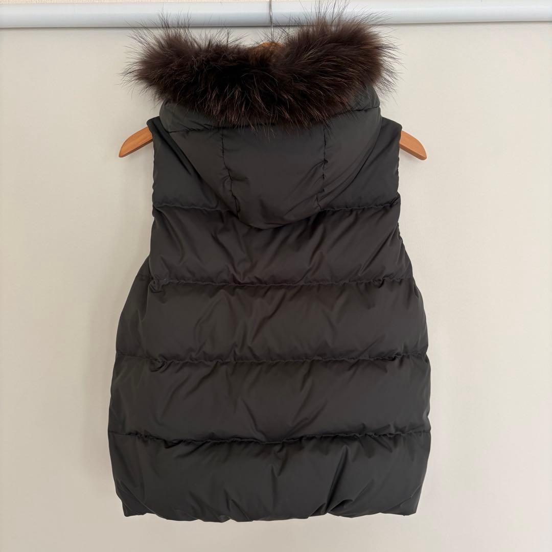 ナノユニバース　ダウンベスト　リモンタ