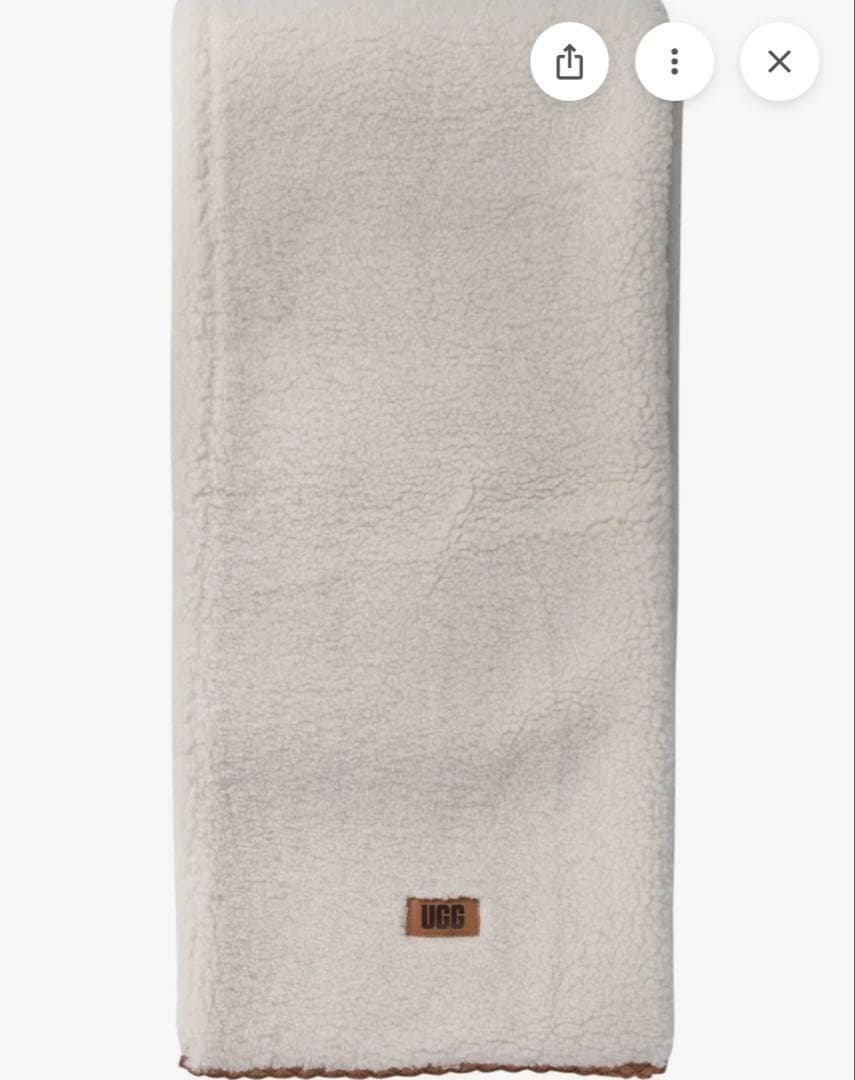 新品UGGマフラー　W UGGFLUFF SCALLOPED SCARF