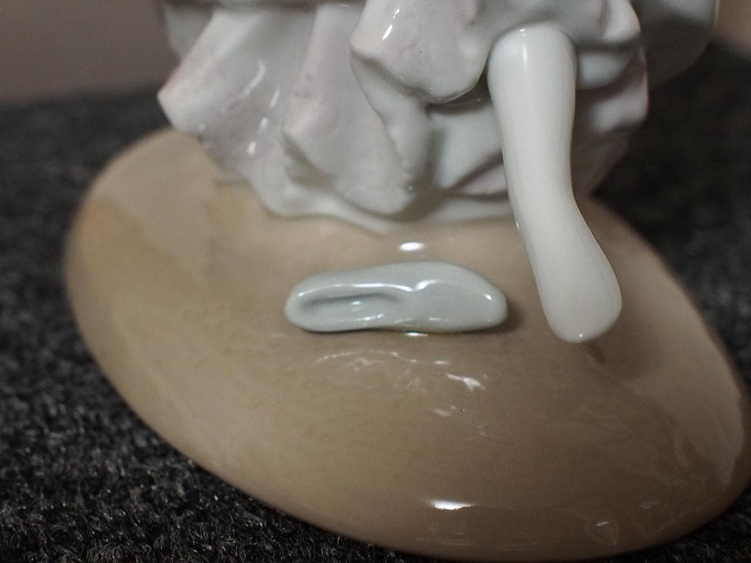 リヤドロ 　シンデレラ　フィギュリン　LLADRO 　陶磁器　美品