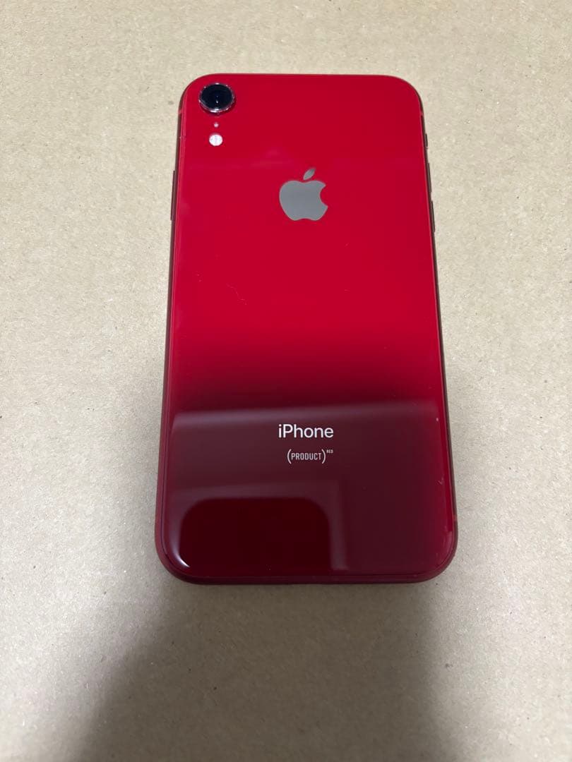 ★iPhone XR★SIMフリー⭐︎美品⭐︎eSIM入⭐︎送料込⭐︎apple スマホ