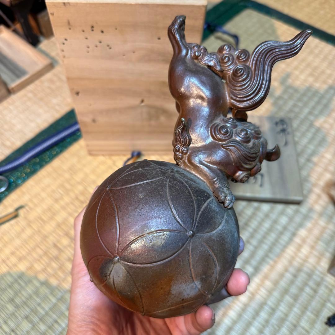 備前焼　獅子　共箱