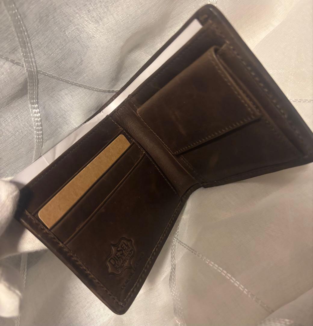 【未使用】DIESEL ディーゼル 本革二つ折り財布