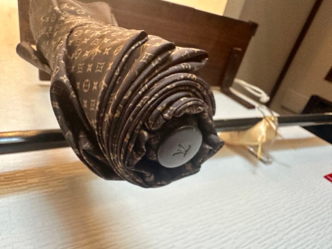 ルイヴィトン‼️折りたたみ傘‼️M70123‼️メンズ‼️レディース‼️ワンタッチ開閉式‼️