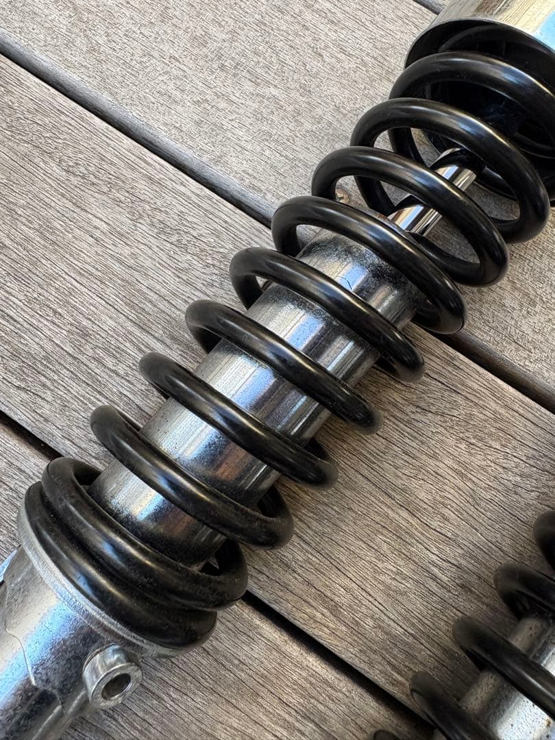 SR400 FI 純正 リアサスペンション